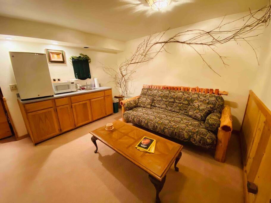 The Loft At Bear Mountain Log Cabins Юрика Спрингс Экстерьер фото