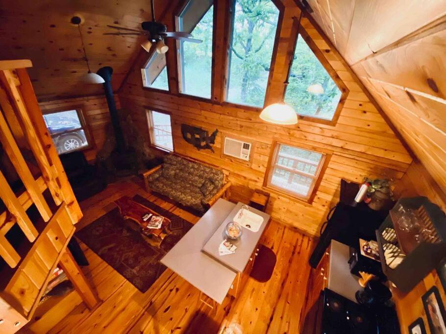 The Loft At Bear Mountain Log Cabins Юрика Спрингс Экстерьер фото