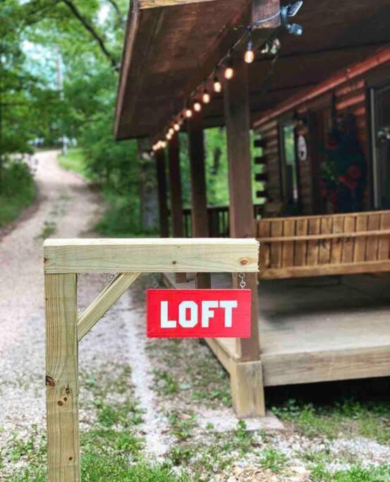 The Loft At Bear Mountain Log Cabins Юрика Спрингс Экстерьер фото
