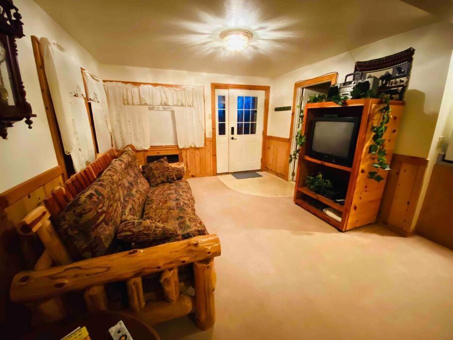 The Loft At Bear Mountain Log Cabins Юрика Спрингс Экстерьер фото
