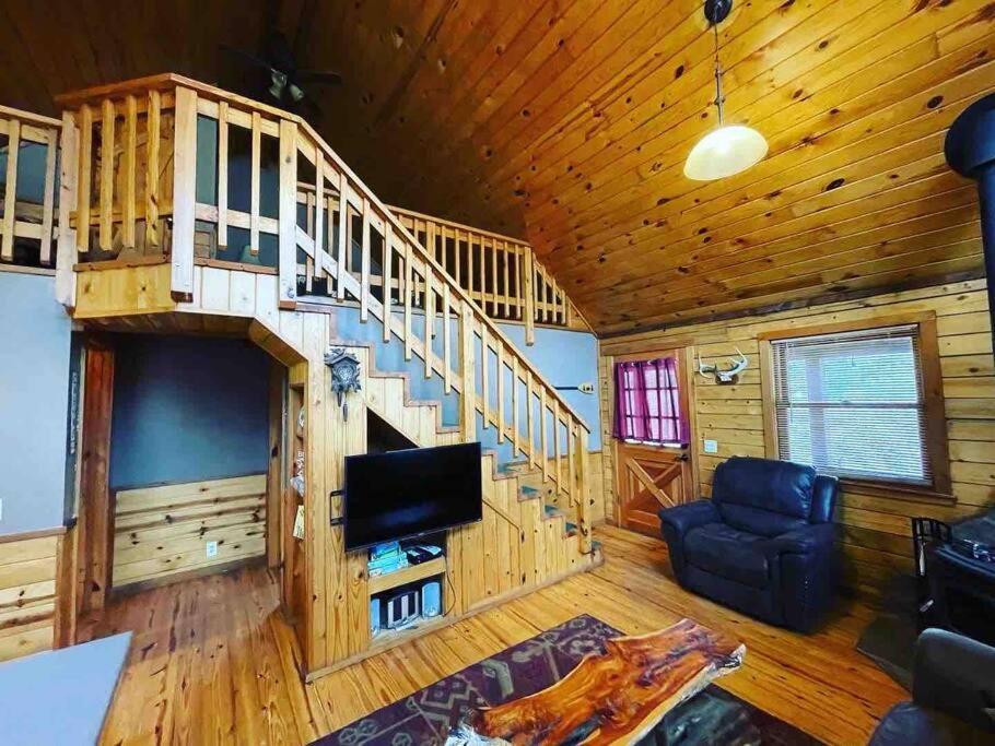 The Loft At Bear Mountain Log Cabins Юрика Спрингс Экстерьер фото