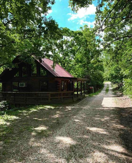 The Loft At Bear Mountain Log Cabins Юрика Спрингс Экстерьер фото